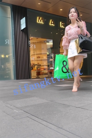 【XLBCD】526白色短裙高跟鞋美女蛋糕店买东西，白色NN